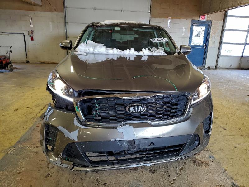 Photo 5 from auction – 2019 KIA SORENTO L with VIN 5XYPGDA37KG525922