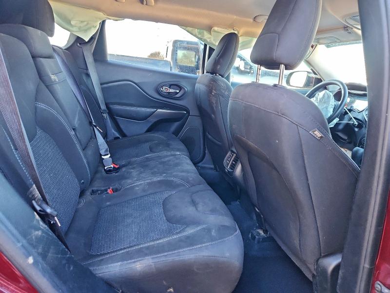 Photo 11 from auction – 2019 JEEP CHEROKEE L with VIN 1C4PJLCB2KD366449
