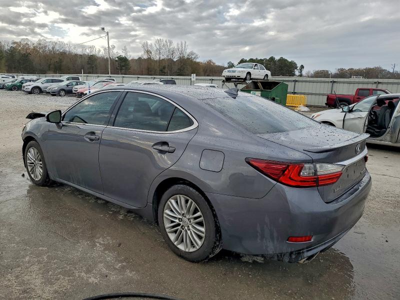 Photo 2 from auction – 2018 LEXUS ES with VIN 58ABK1GG6JU084044