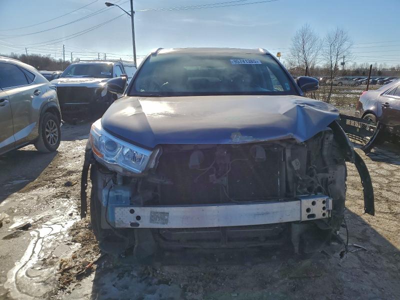 Photo 5 from auction – 2015 TOYOTA HIGHLANDER with VIN 5TDDKRFH5FS150964