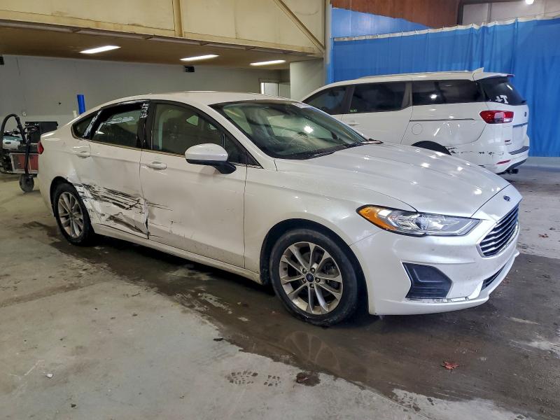 Photo 4 from auction – 2020 FORD FUSION SE with VIN 3FA6P0HD9LR145142