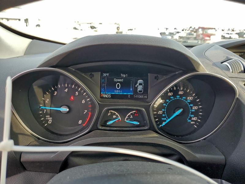 Photo 9 from auction – 2016 FORD ESCAPE SE with VIN 1FMCU9GX0GUA74381