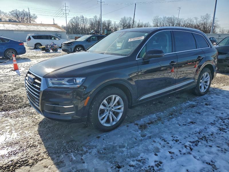 AUDI Q7 PREMIUM 2017 with VIN WA1LAAF72HD041653 - Photo from auction