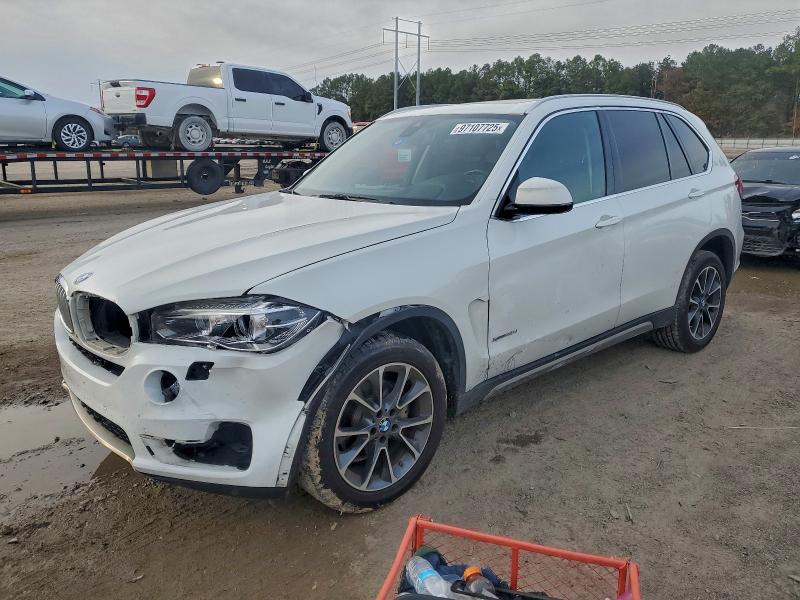 BMW X5 XDRIVE3 2016 with VIN 5UXKR0C58G0S91443 - Photo from auction