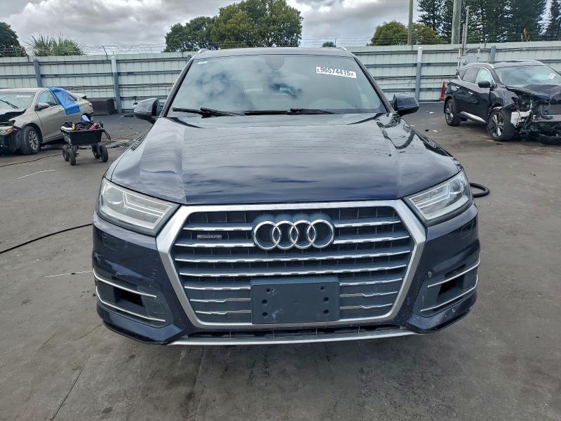 Photo 5 from auction – 2017 AUDI Q7 PREMIUM with VIN WA1LAAF71HD024780