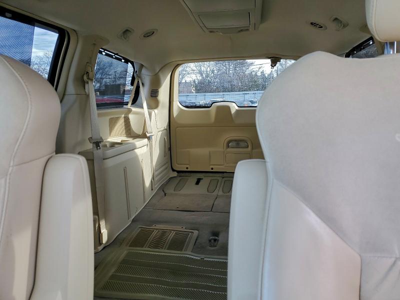 Photo 10 from auction – 2010 CHRYSLER TOWN & COU with VIN 2A4RR7DX3AR501852