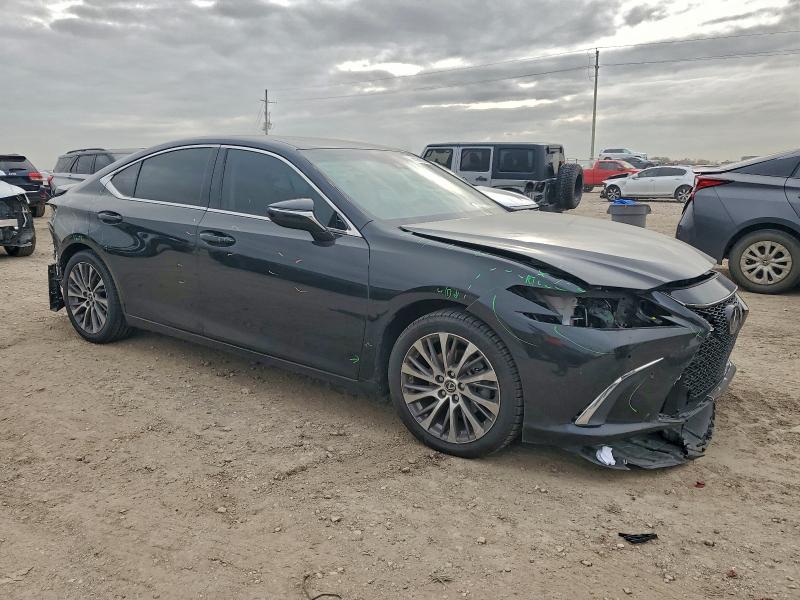 Photo 4 from auction – 2020 LEXUS ES 350 LUX with VIN 58AEZ1B19LU070525
