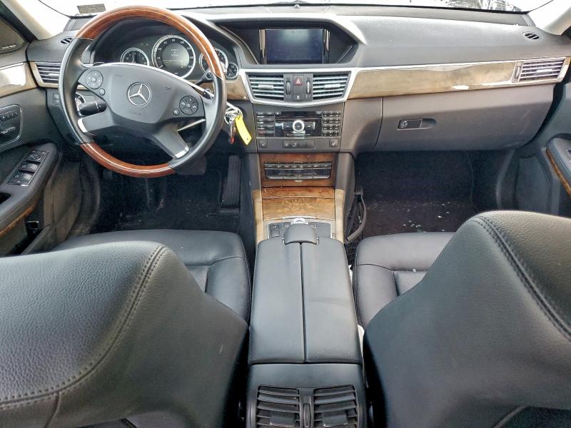 Photo 8 from auction – 2010 MERCEDES-BENZ E 350 4MAT with VIN WDDHF8HB2AA167824