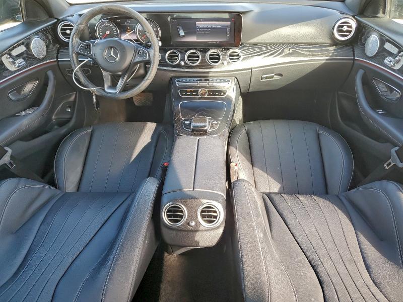 Photo 8 from auction – 2018 MERCEDES-BENZ E 300 with VIN WDDZF4JB1JA483514