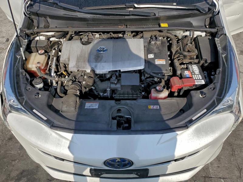 Photo 11 from auction – 2018 TOYOTA PRIUS with VIN JTDKBRFU0J3066131
