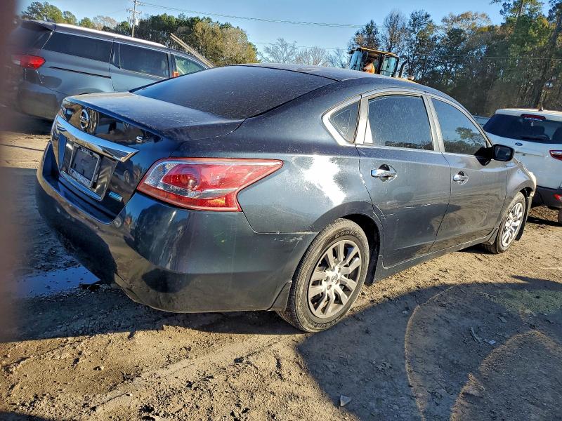 Photo 3 from auction – 2013 NISSAN ALTIMA with VIN 1N4AL3AP4DN515607