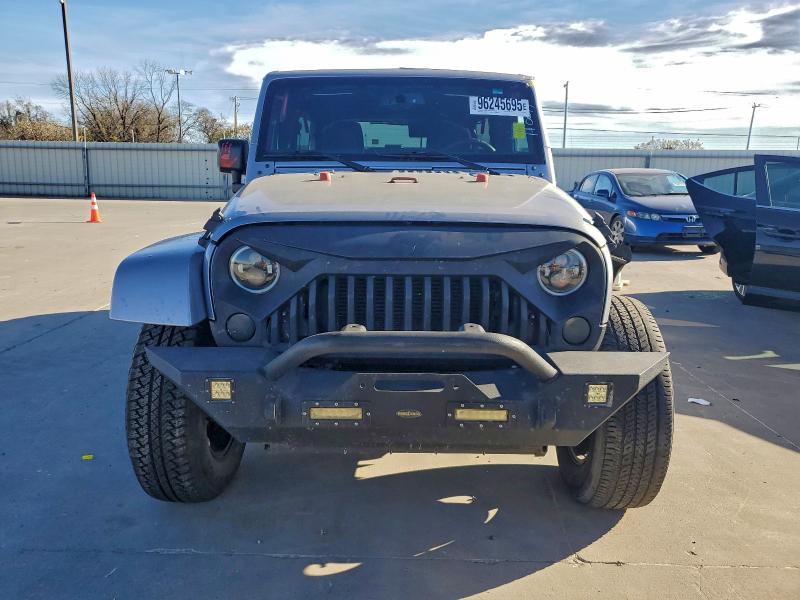 Photo 5 from auction – 2016 JEEP WRANGLER U with VIN 1C4BJWEG8GL166578