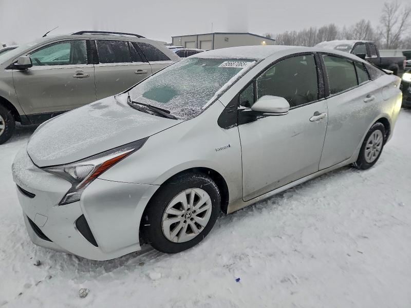 TOYOTA PRIUS 2016 with VIN JTDKBRFUXG3008553 - Photo from auction