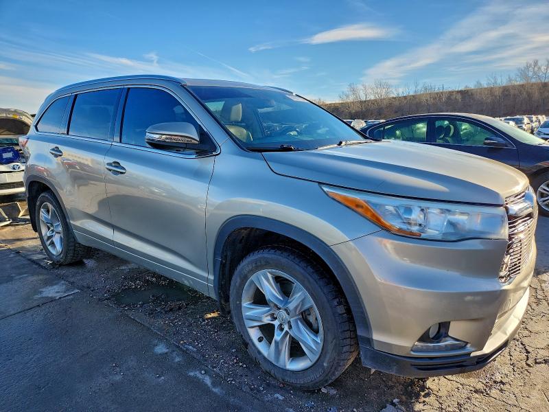 Photo 4 from auction – 2015 TOYOTA HIGHLANDER with VIN 5TDDKRFH3FS100189