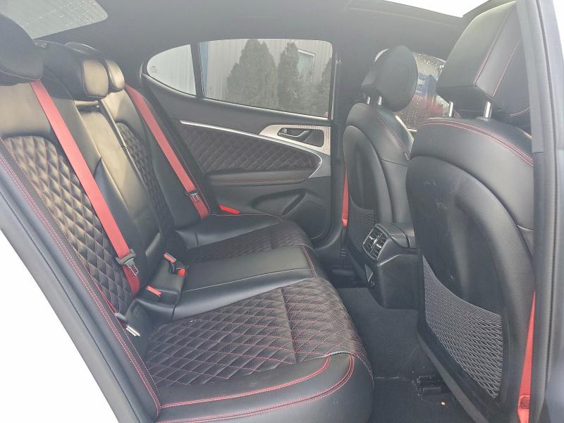 Photo 10 from auction – 2022 GENESIS G70 BASE with VIN KMTG54TE3NU083066