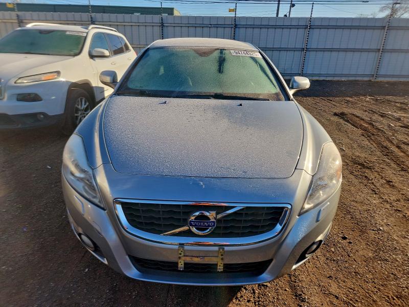 Photo 5 from auction – 2011 VOLVO C70 T5 with VIN YV1672MC3BJ115446