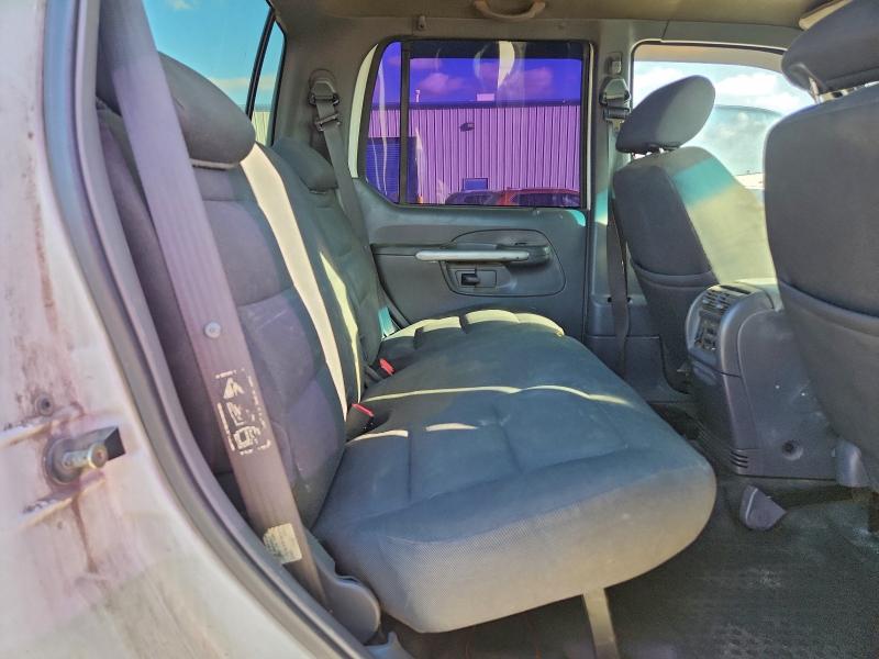 Photo 10 from auction – 2002 FORD EXPLORER S with VIN 1FMZU67E32UB83580