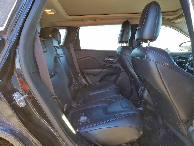 Photo 11 from auction – 2016 JEEP CHEROKEE T with VIN 1C4PJMBS5GW243747