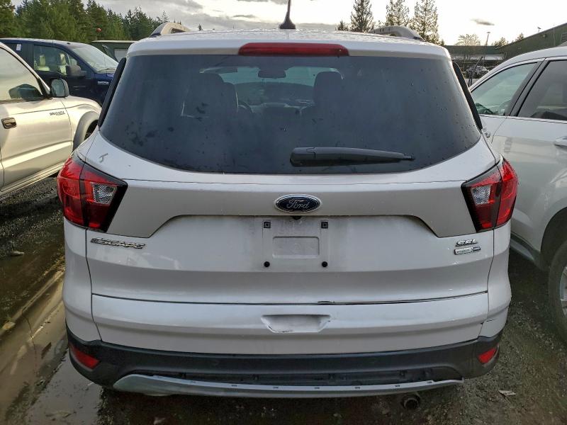 Photo 6 from auction – 2019 FORD ESCAPE SEL with VIN 1FMCU9HD6KUB12080