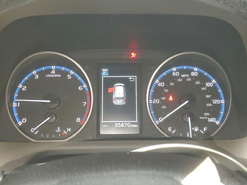 Photo 9 from auction – 2017 TOYOTA RAV4 LE with VIN 2T3BFREVXHW599965