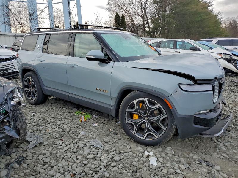 Photo 4 from auction – 2023 RIVIAN R1S ADVENT with VIN 7PDSGABA9PN028319