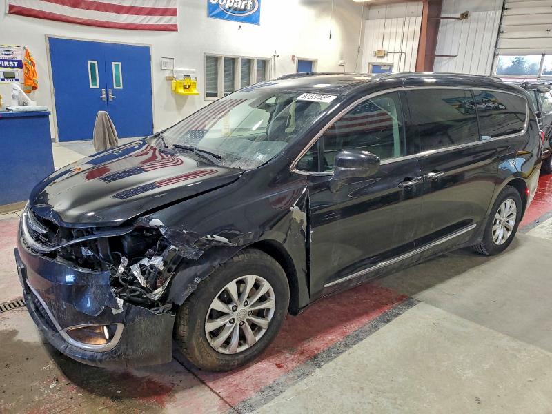 Photo 1 from auction – 2018 CHRYSLER 200 S with VIN 2C4RC1BG1JR274247