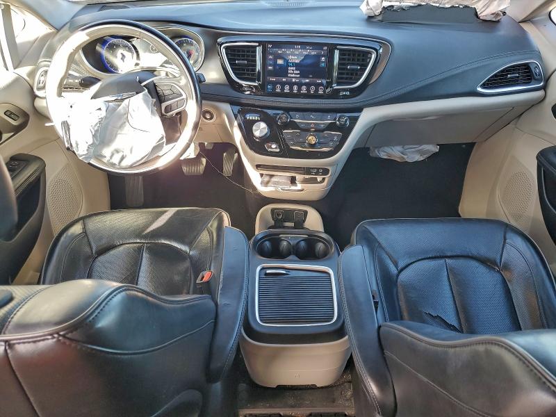 Photo 8 from auction – 2019 CHRYSLER PACIFICA L with VIN 2C4RC1GGXKR617230