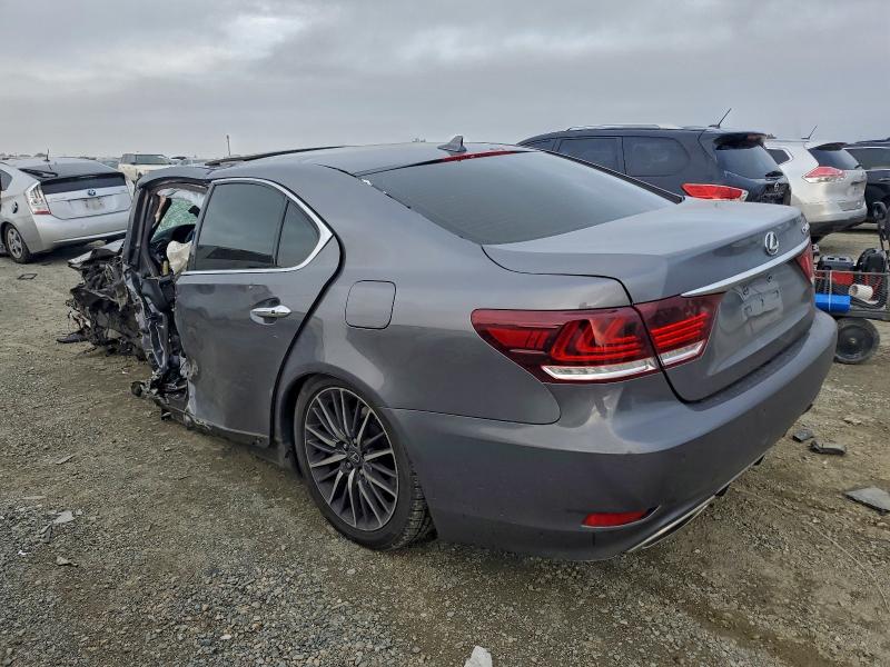 Photo 2 from auction – 2013 LEXUS LS 460 with VIN JTHBL5EF7D5116202