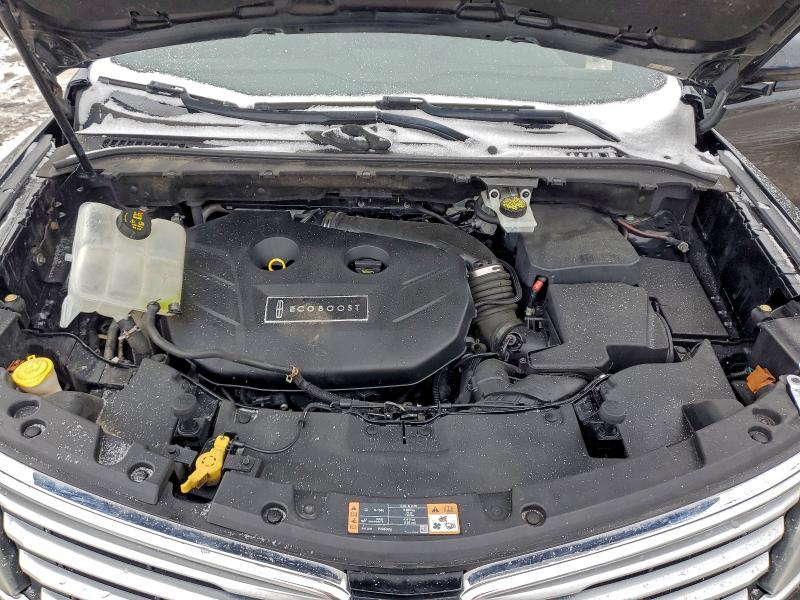 Photo 12 from auction – 2016 LINCOLN MKC SELECT with VIN 5LMCJ2C93GUJ31726