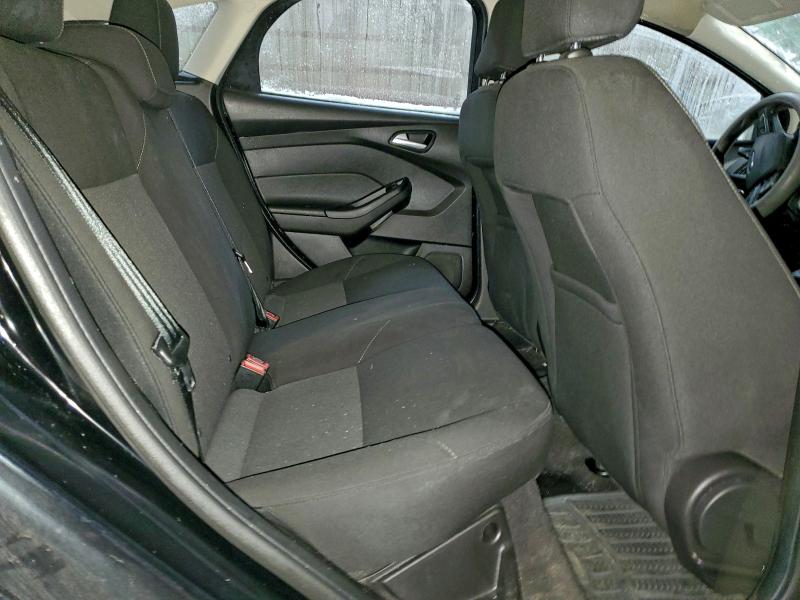 Photo 10 from auction – 2016 FORD FOCUS SE with VIN 1FADP3KE0GL223256