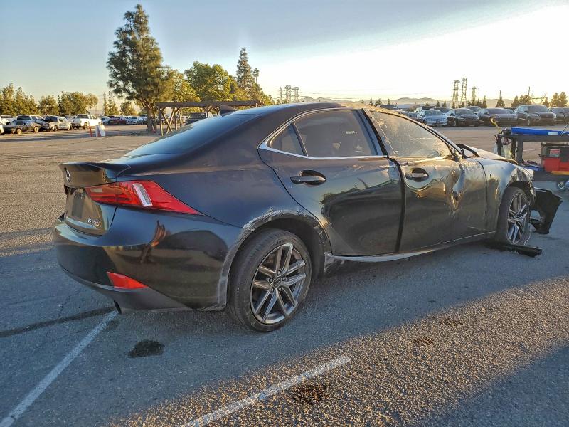 Photo 3 from auction – 2015 LEXUS IS 350 with VIN JTHBE1D2XF5018043