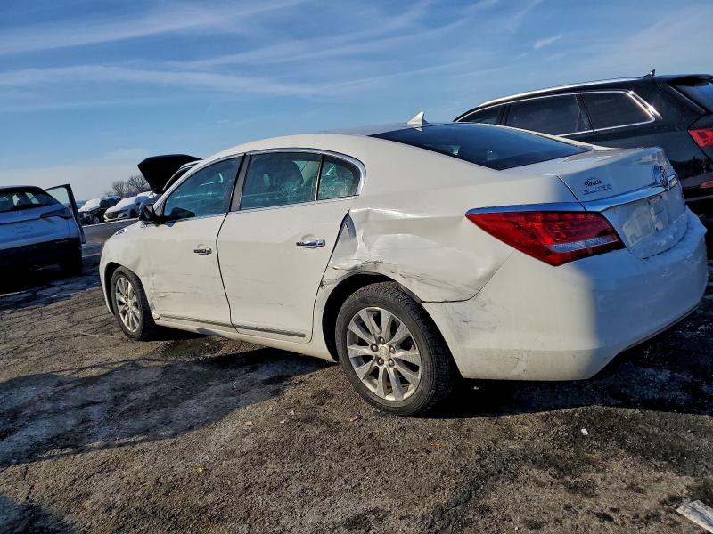Photo 2 from auction – 2014 BUICK LACROSSE with VIN 1G4GA5GR8EF148927