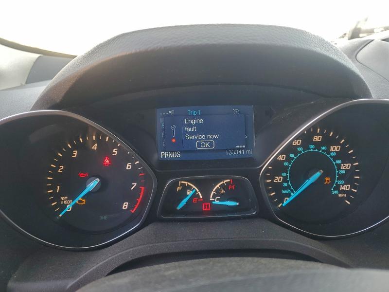 Photo 9 from auction – 2015 FORD ESCAPE SE with VIN 1FMCU0G75FUB95949