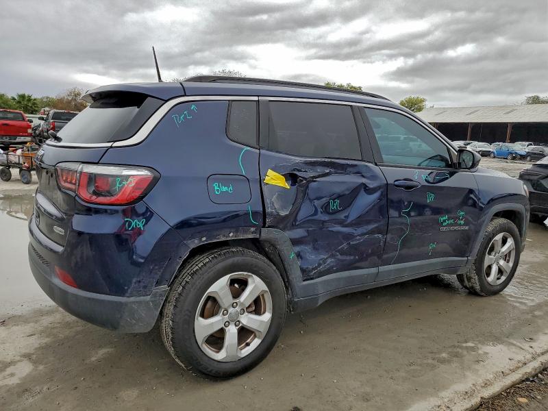Photo 3 from auction – 2017 JEEP COMPASS LA with VIN 3C4NJCBB6HT607442
