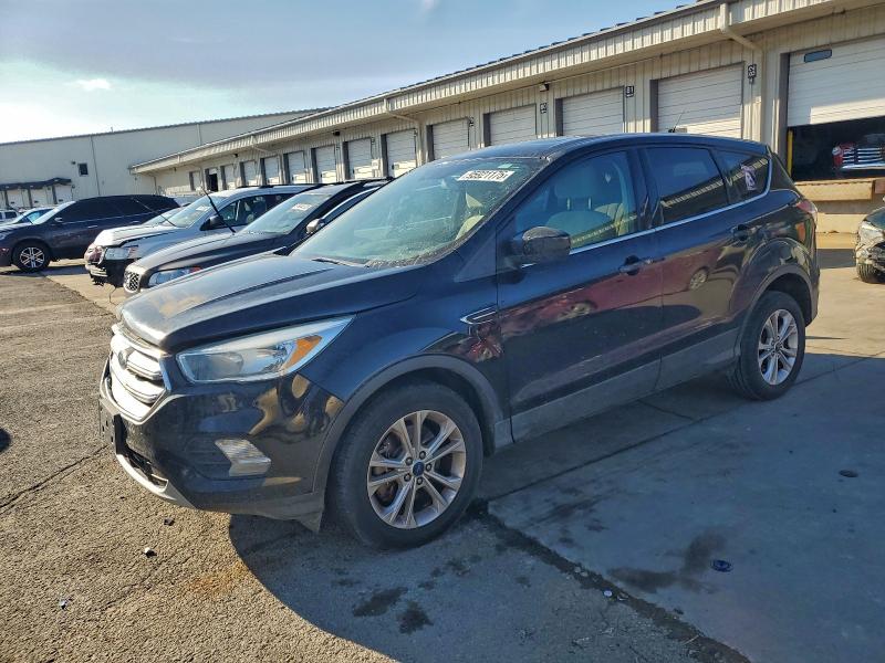 FORD ESCAPE SE 2017 with VIN 1FMCU0G92HUB91782 - Photo from auction