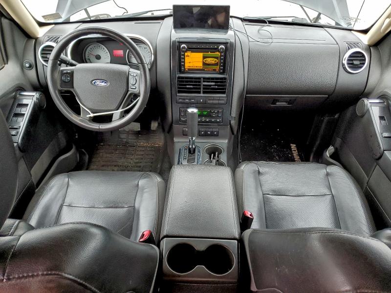 Photo 8 from auction – 2010 FORD EXPLORER S with VIN 1FMEU2D85AUA41574