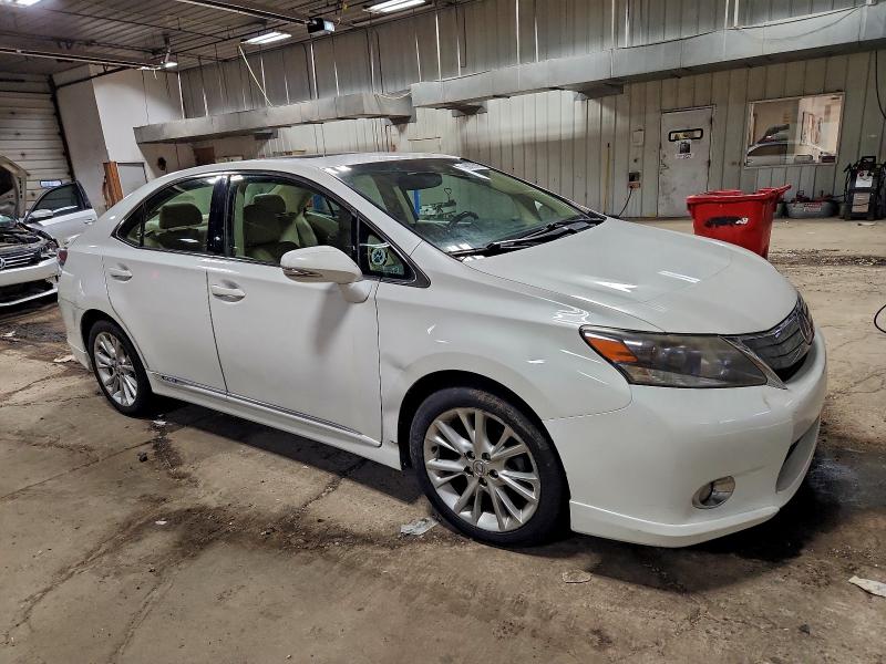 Photo 4 from auction – 2010 LEXUS HS 250H with VIN JTHBB1BA1A2004481