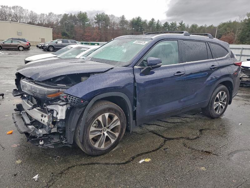TOYOTA HIGHLANDER 2025 with VIN 5TDKDRBH7SS588581 - Photo from auction