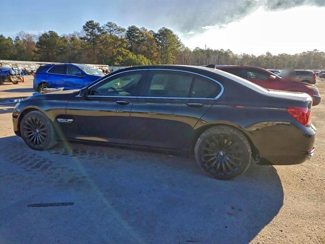 Photo 2 from auction – 2010 BMW 750 I with VIN WBAKA8C58ACY36096