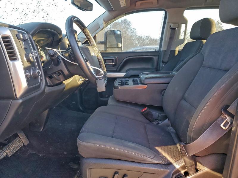 Zdjęcie 7 z aukcji – 2015 CHEVROLET SILVERADO z VIN 3GCUKREC2FG252792