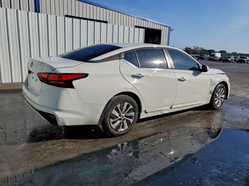 Photo 3 from auction – 2023 NISSAN ALTIMA S with VIN 1N4BL4BV2PN339586