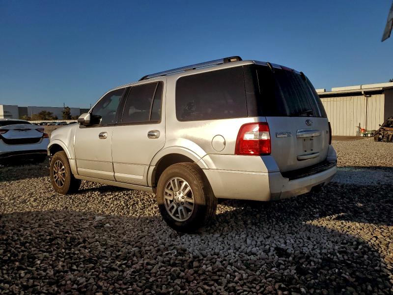 Photo 2 from auction – 2013 FORD EXPEDITION with VIN 1FMJU2A55DEF02148