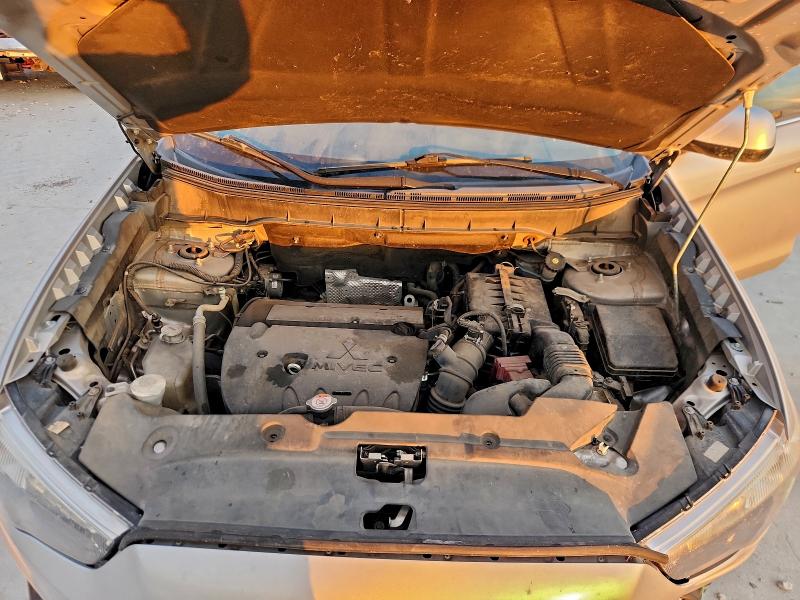 Photo 12 from auction – 2015 MITSUBISHI OUTLANDER with VIN 4A4AP4AU6FE047238