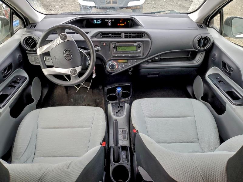 Photo 8 from auction – 2014 TOYOTA PRIUS C with VIN JTDKDTB32E1569102