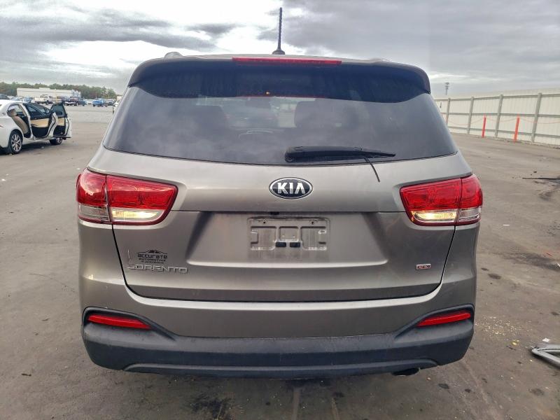 Photo 6 from auction – 2016 KIA SORENTO with VIN 5XYPG4A35GG092592