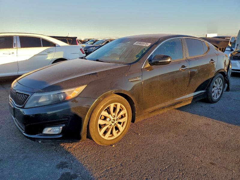 KIA OPTIMA LX 2015 مع رقم تعريف المركبة KNAGM4A77F5615126 - صورة من المزاد