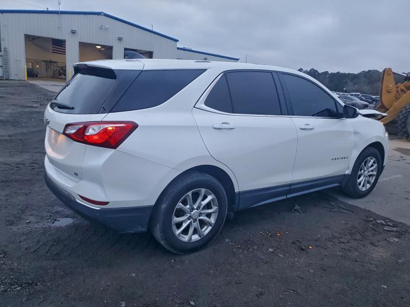 Photo 3 from auction – 2018 CHEVROLET EQUINOX LT with VIN 2GNAXJEVXJ6255541
