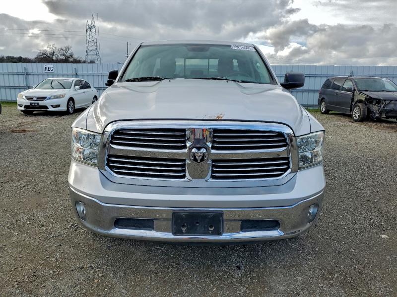 Photo 5 from auction – 2013 RAM 1500 SLT with VIN 1C6RR7GT6DS696175