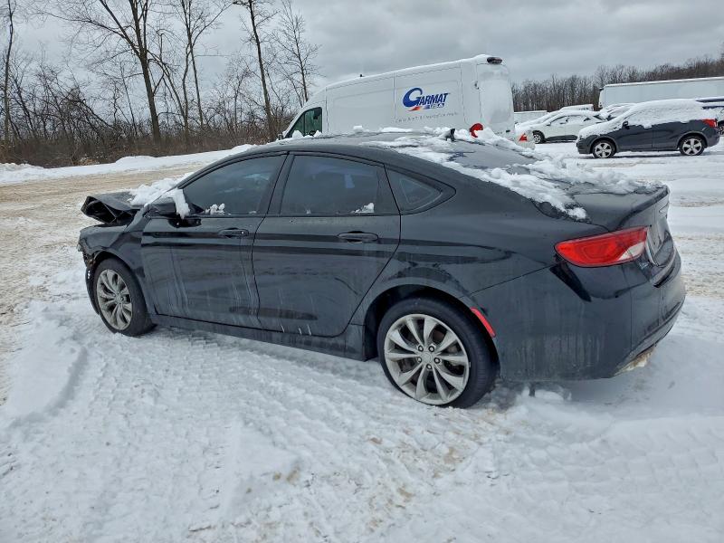 Photo 2 from auction – 2015 CHRYSLER 200 S with VIN 1C3CCCBG0FN597280