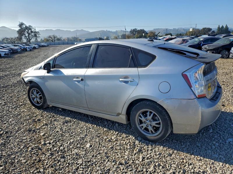 Photo 2 from auction – 2010 TOYOTA PRIUS with VIN JTDKN3DU6A0123554